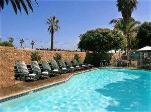 Aquamarine Villas Oceanside Exterior photo
