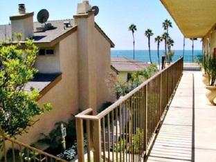 Aquamarine Villas Oceanside Exterior photo